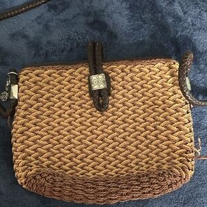 Brighton Straw Crossbody Leather Trimmed Handbag Purse Tote Shoulder Bag Charms.